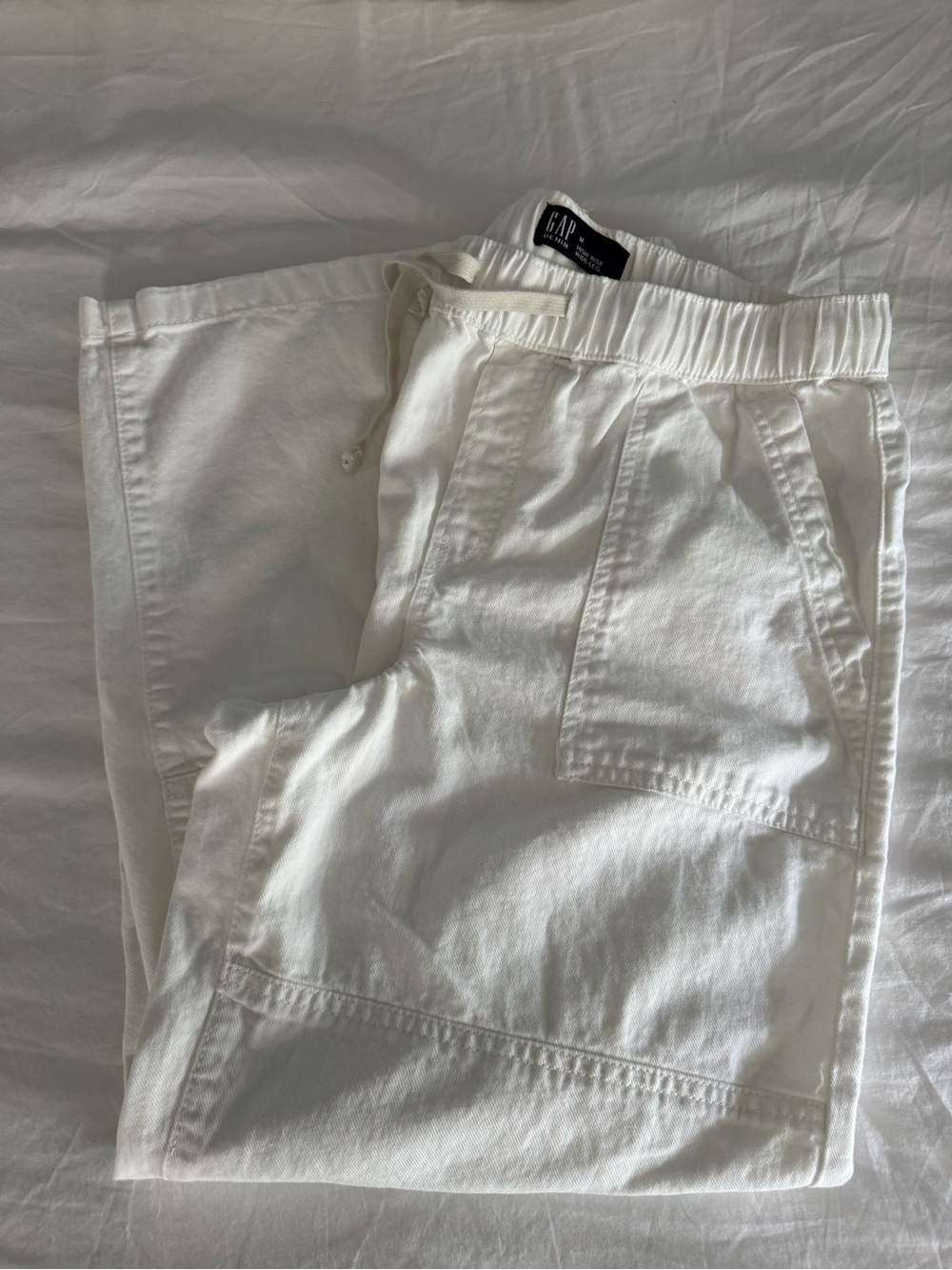 High Rise Pull-On Wide-Leg Utility Jeans - Picture 3 of 4